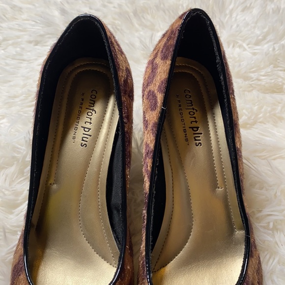 Predictions Comfort Plus Cheetah Fur Pointed Toe - Picture 5 of 13